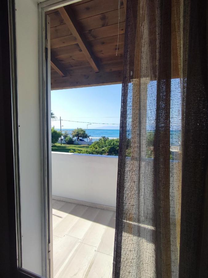 Eftichia Apartment Roda  Dış mekan fotoğraf